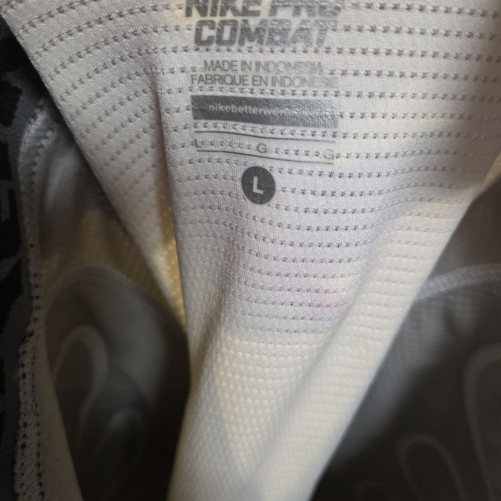 Nike Pro Combat Men's Gray Compression Shorts - Picture 2 of 2